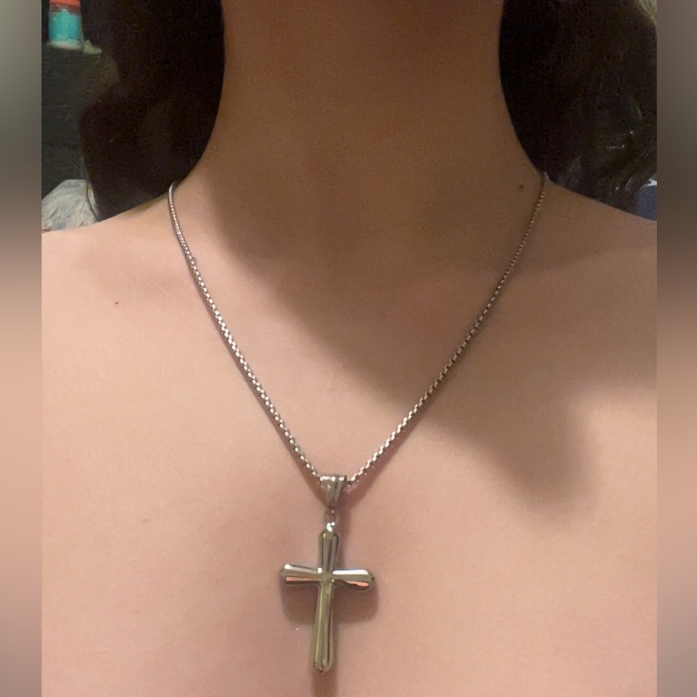Classic Sterling Silver Cross Pendant Necklace